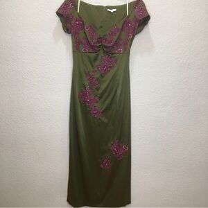 green emerald velvet dress MUKZIN Black Panda Embroidered Cheongsam Dress main image 1